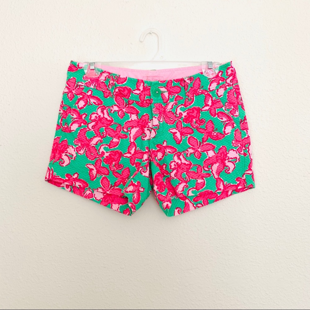 Lily Pulitzer • green pink floral shorts• size 00
